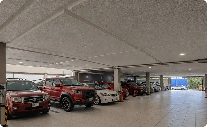 Estacionamiento del Hotel Abastos Plaza